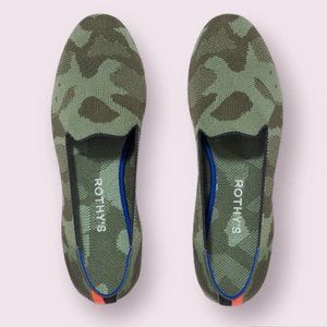 ROTHY'S THE FLAT OLIVE GREEN CAMO ROUND TOE LOAFERS VERY CLEAN LADIES 7.5